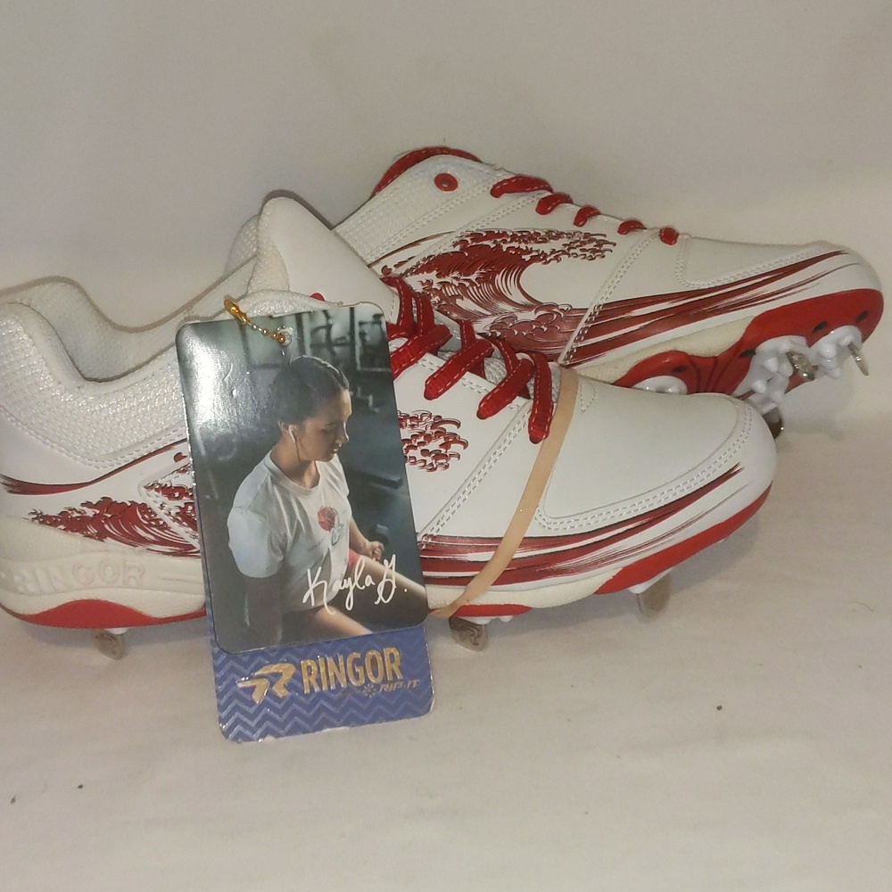 Ringor Cleats
